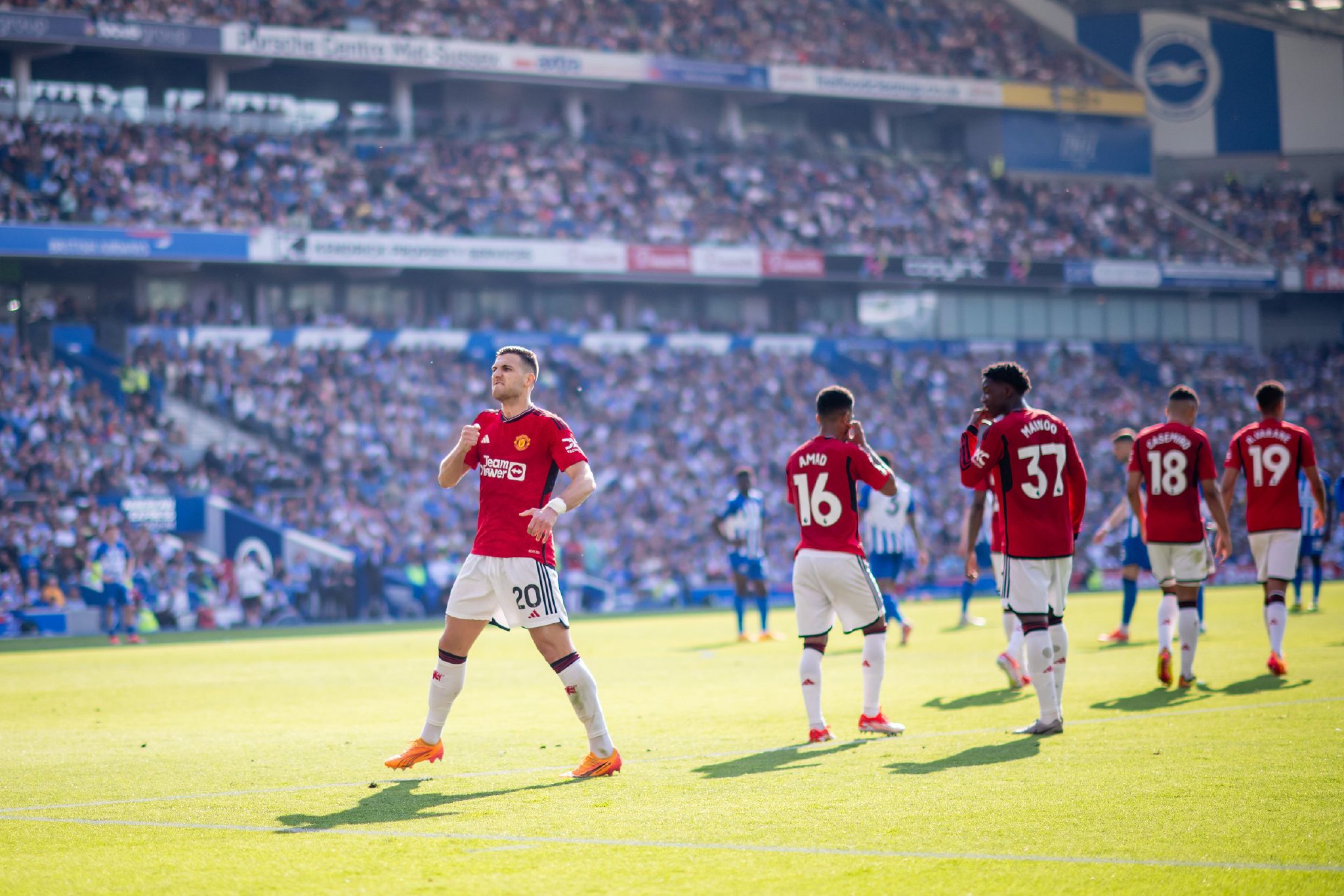 万欧元的高 万欧元的高